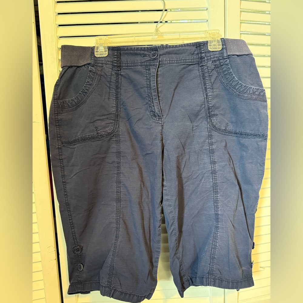 Chico's Blue Bermuda Shorts Classic Cotton Blend